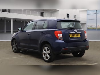 Used Toyota Urbancruiser 2010 for sale - 76595249: Photo