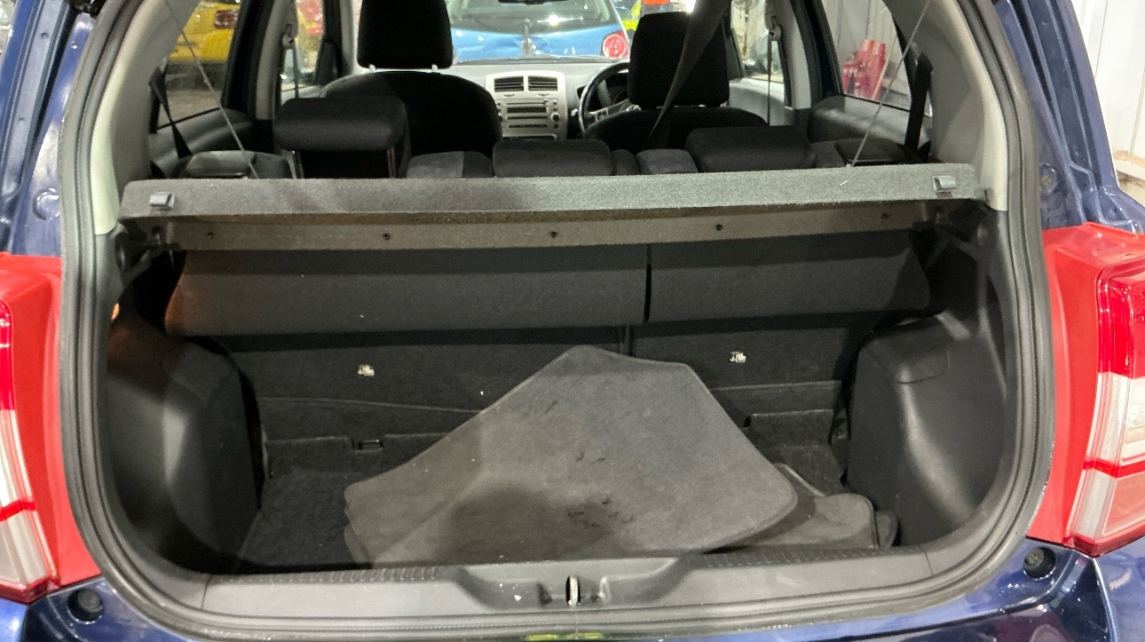 Used Toyota Urbancruiser 2010 for sale - 76595249: Photo 7