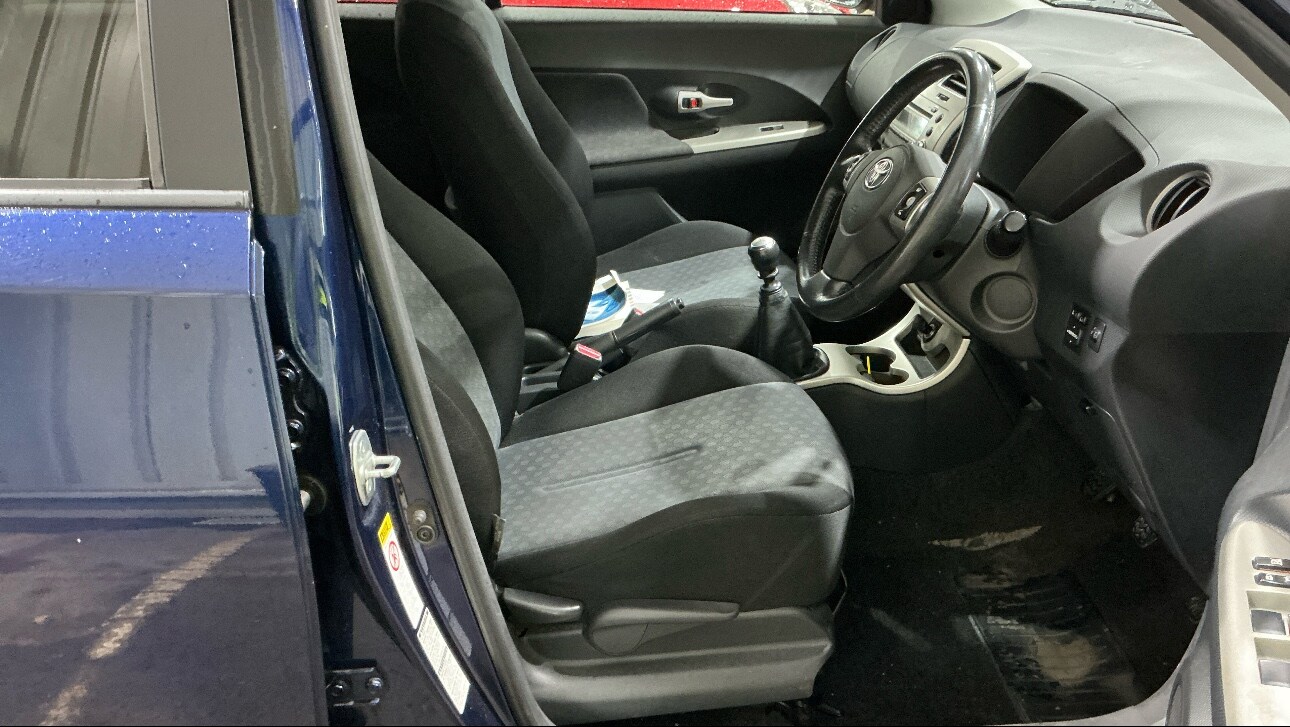 Used Toyota Urbancruiser 2010 for sale - 76595249: Photo 9