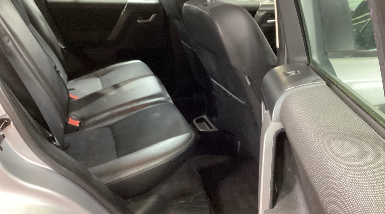 Used Land Rover Freelander 2010 for sale - 77750474: Photo 8