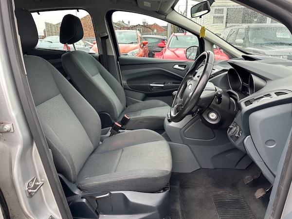 Used Ford C-Max 2010 for sale - 72900461: Photo 11