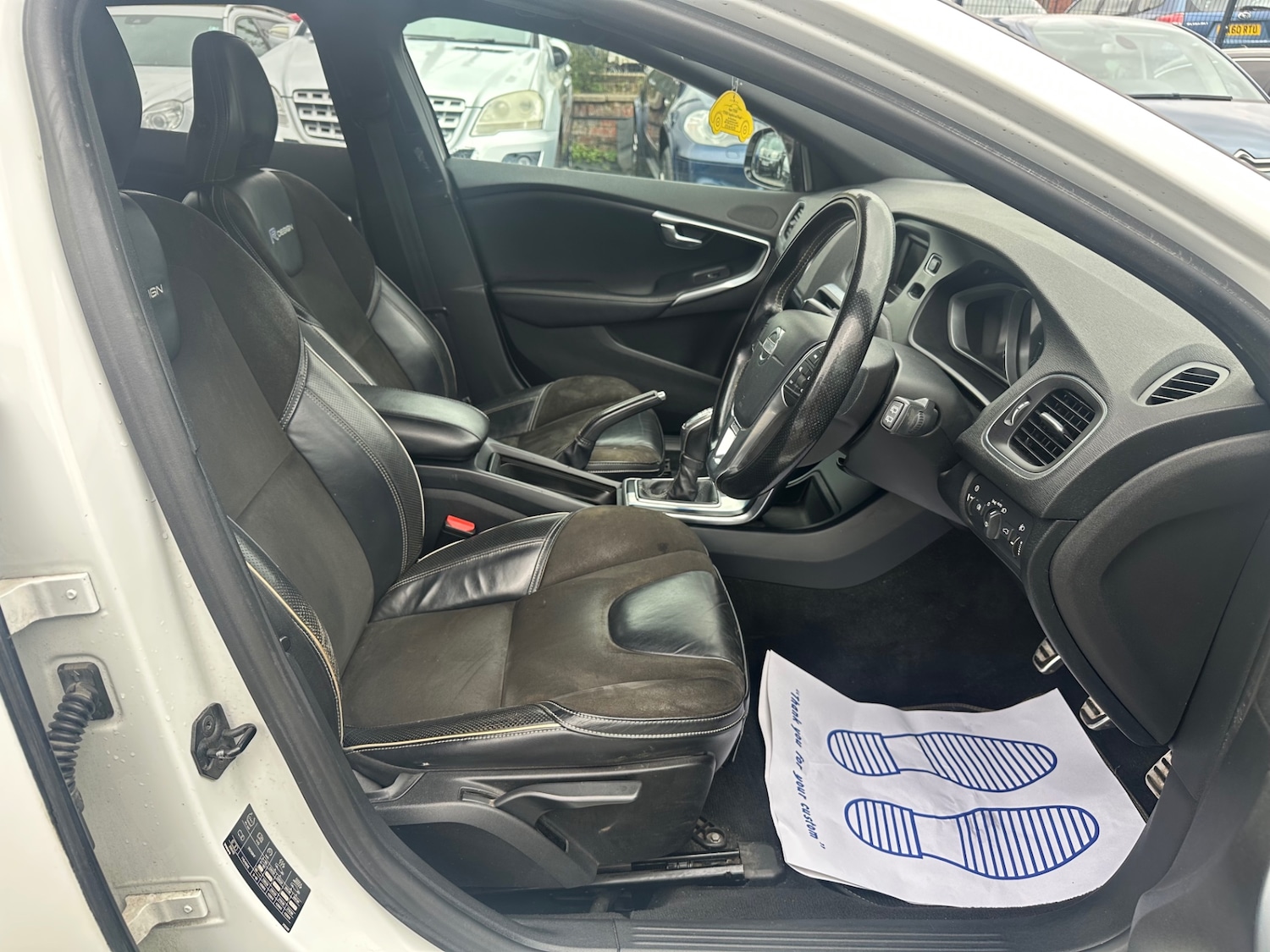 Used Volvo V40 2013 for sale - 76198641: Photo 11