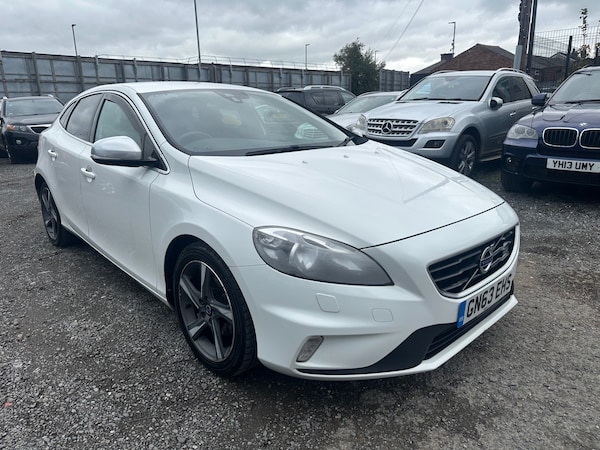 Used Volvo V40 2013 for sale - 76198641: Photo 1
