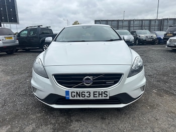 Used Volvo V40 2013 for sale - 76198641: Photo 2