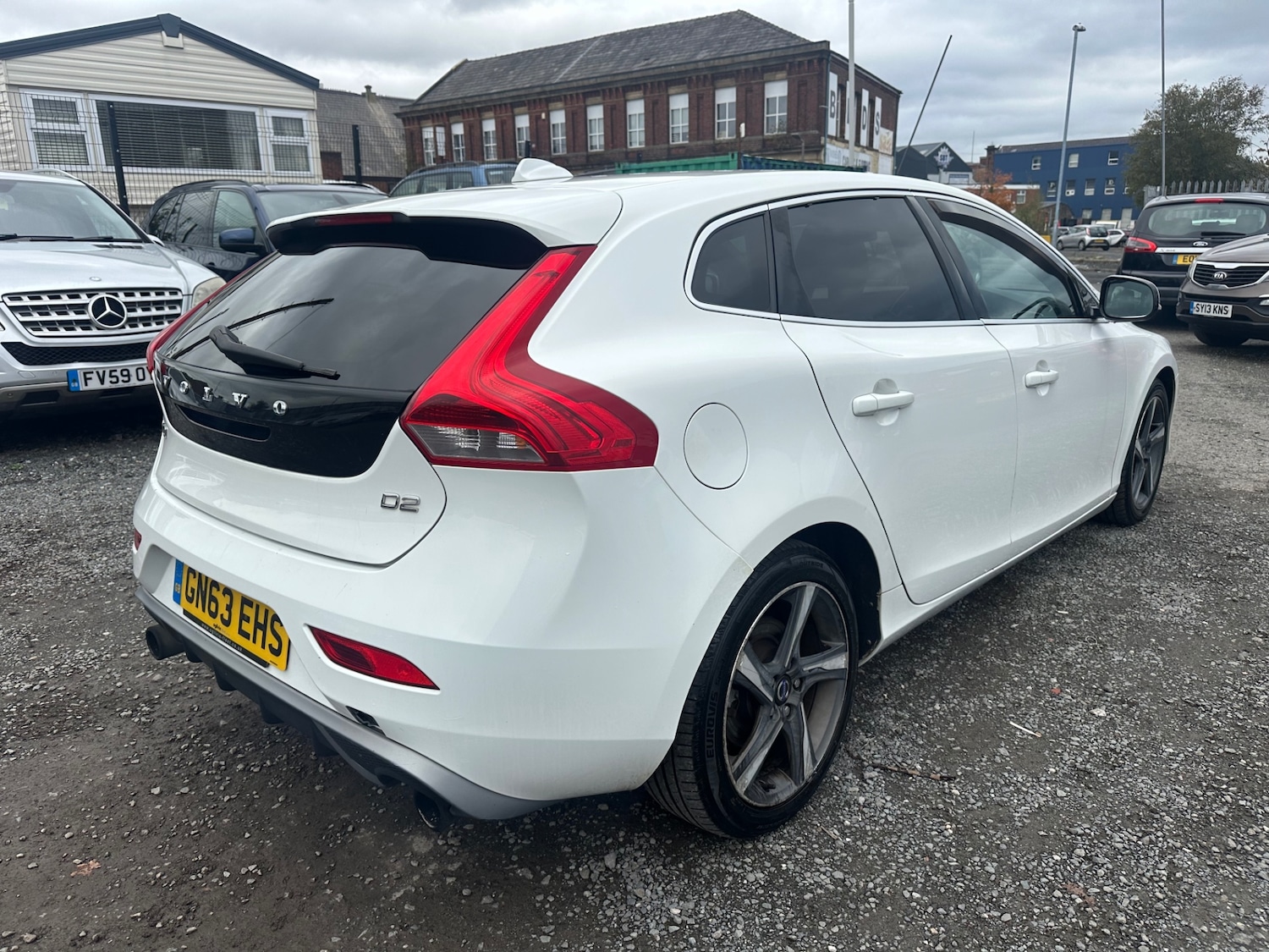 Used Volvo V40 2013 for sale - 76198641: Photo 7