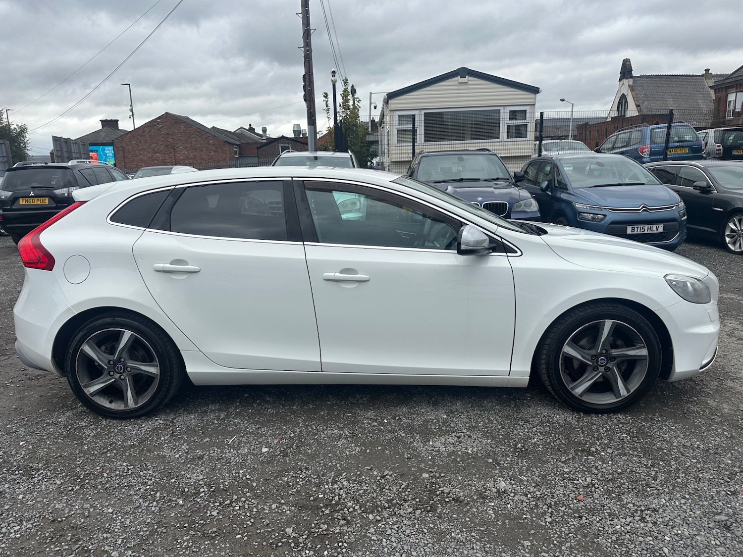 Used Volvo V40 2013 for sale - 76198641: Photo 8
