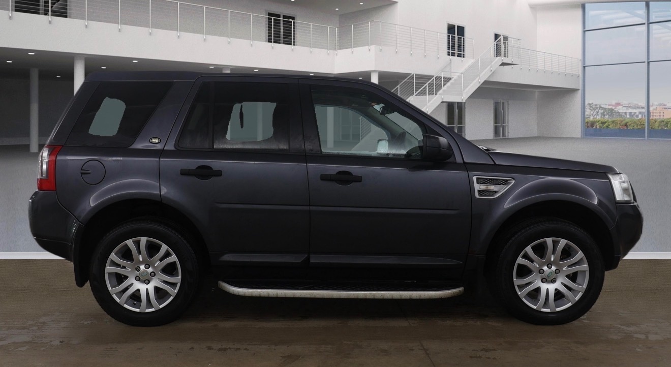 Used Land Rover Freelander 2010 for sale - 77465487: Photo 6