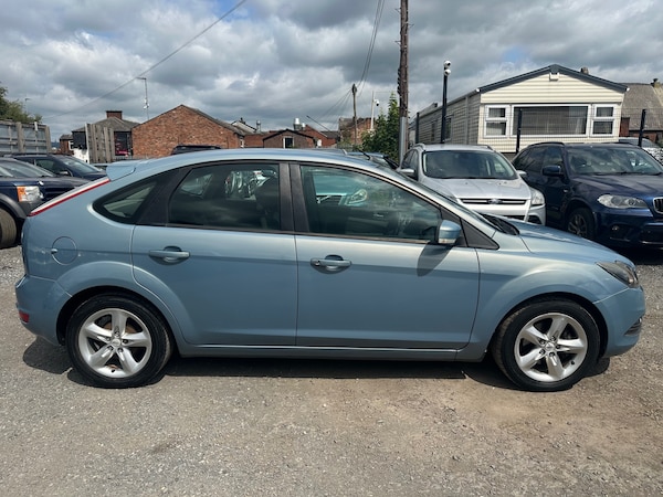 Used Ford Focus 2008 for sale - 74883878: Photo 8