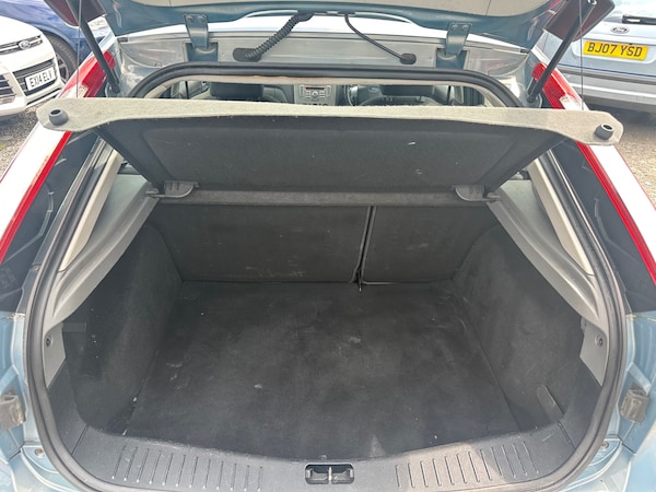 Used Ford Focus 2008 for sale - 74883878: Photo 9