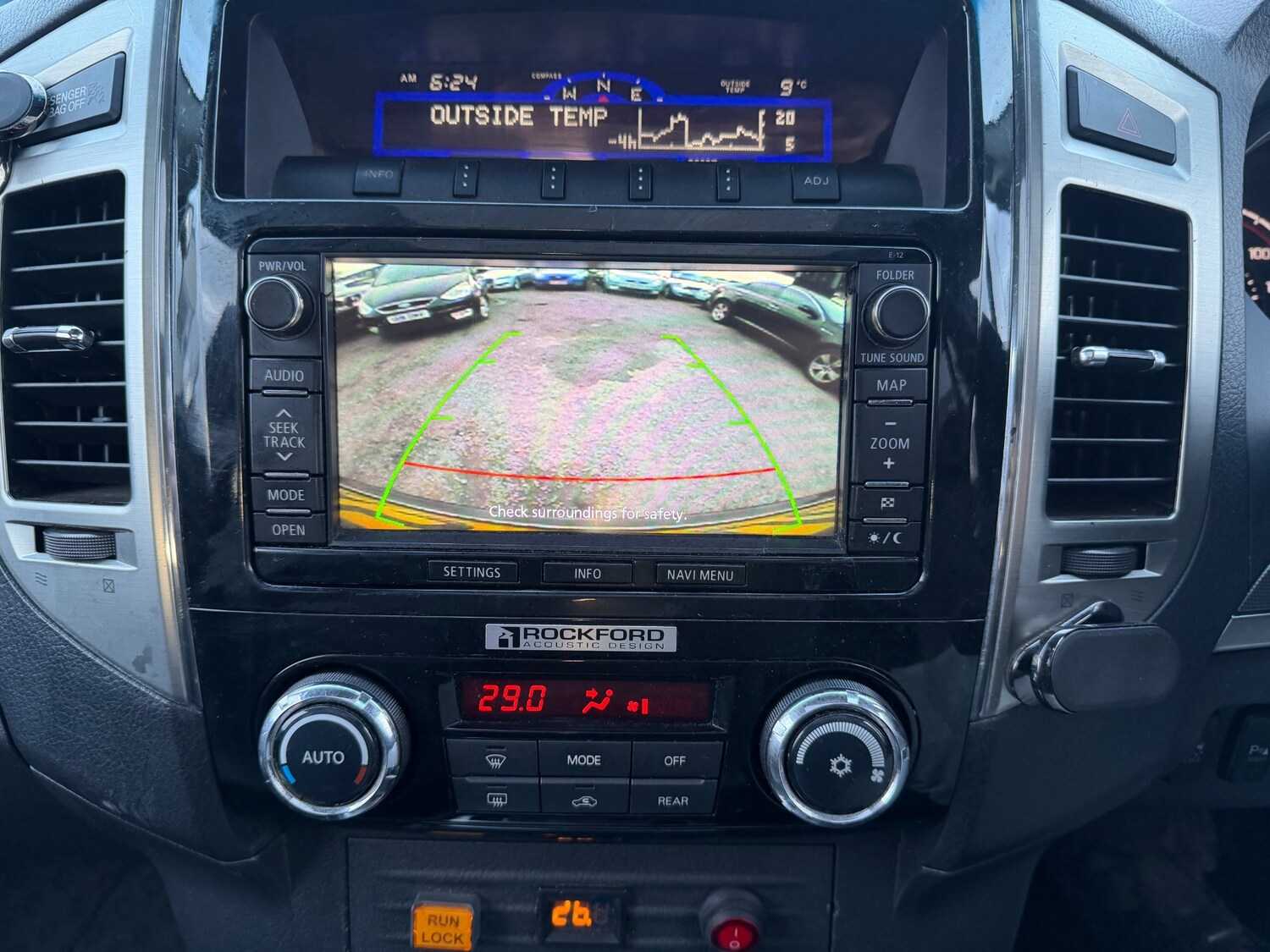 Used Mitsubishi Shogun 2017 for sale - 78026917: Photo 17