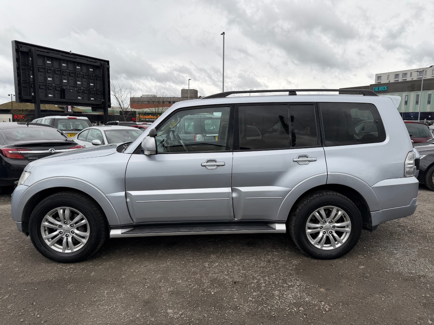 Used Mitsubishi Shogun 2017 for sale - 78026917: Photo 4