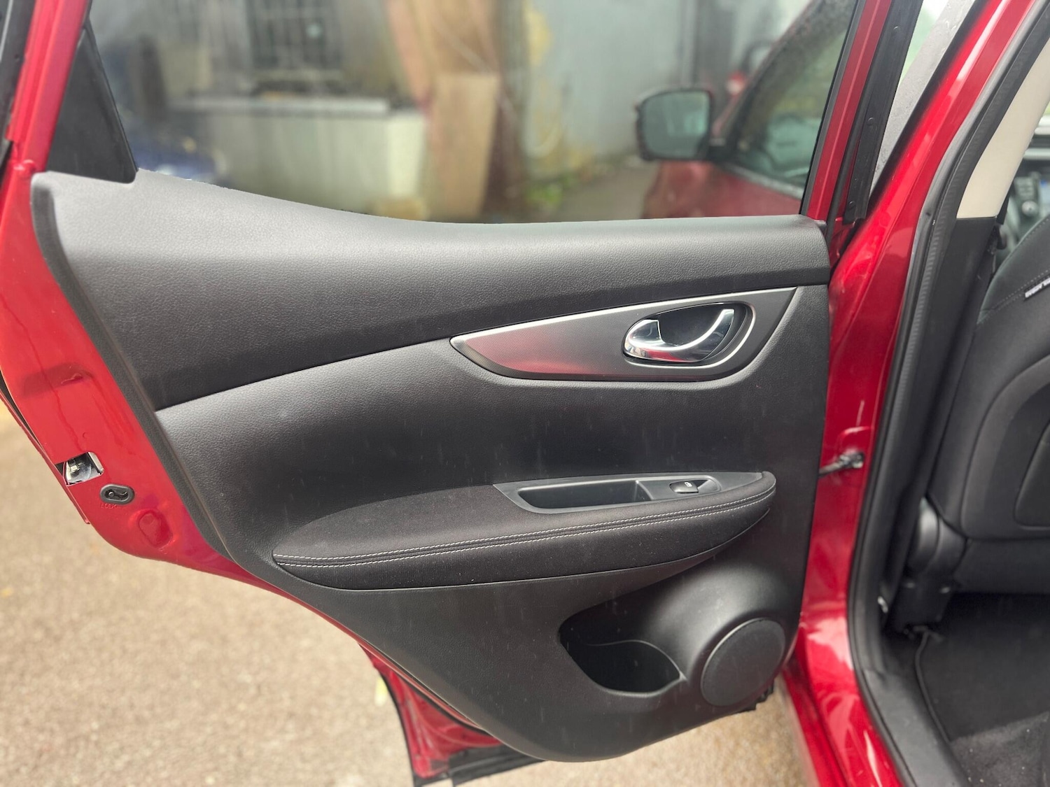 Used Nissan Qashqai 2017 for sale - 76926479: Photo 11