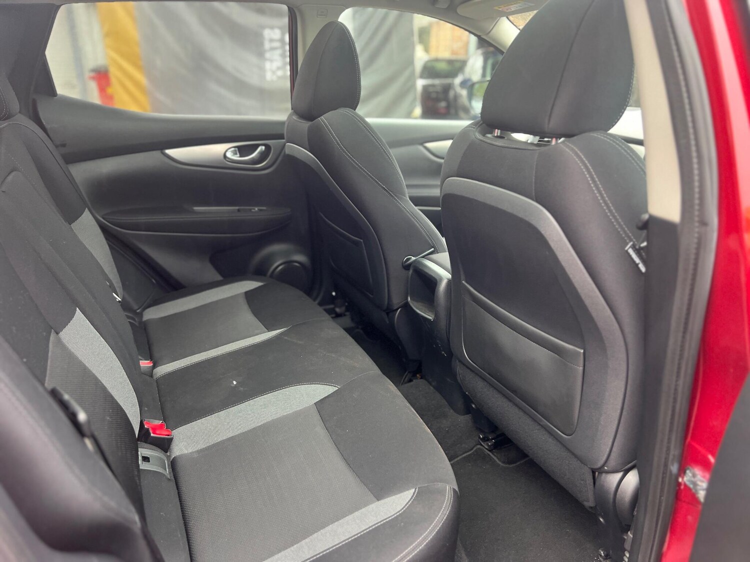 Used Nissan Qashqai 2017 for sale - 76926479: Photo 18