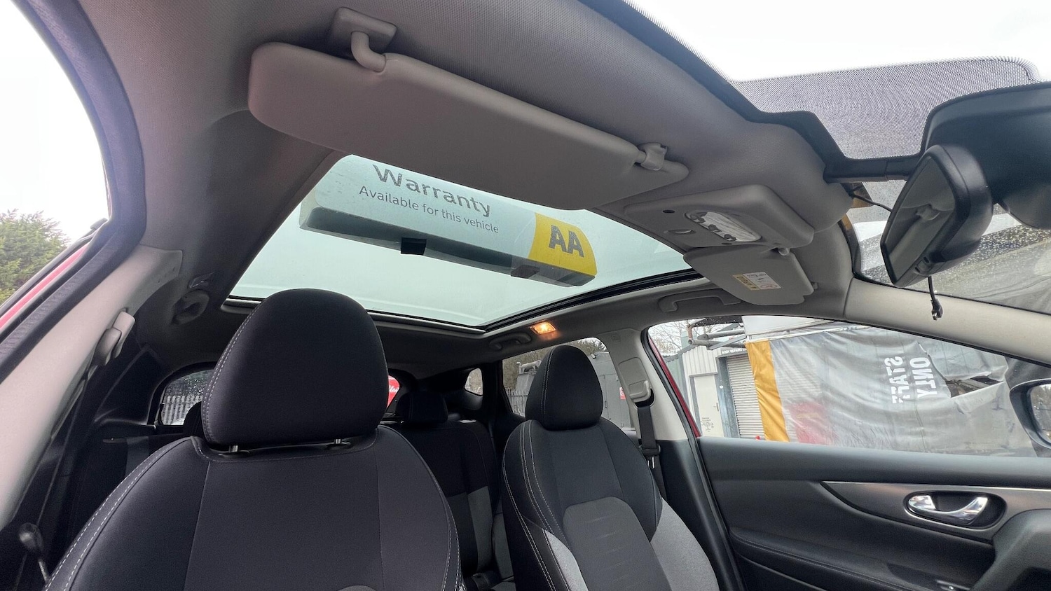 Used Nissan Qashqai 2017 for sale - 76926479: Photo 28