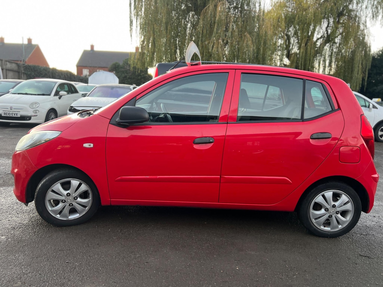 Used Hyundai i10 2011 for sale - 76701249: Photo 8