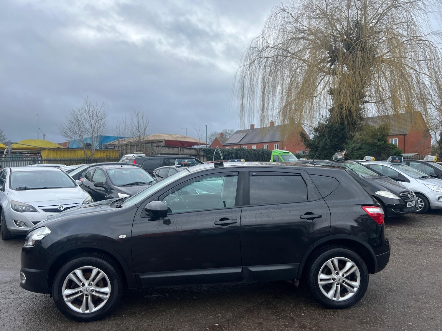 Used Nissan Qashqai 2011 for sale - 77524804: Photo 13