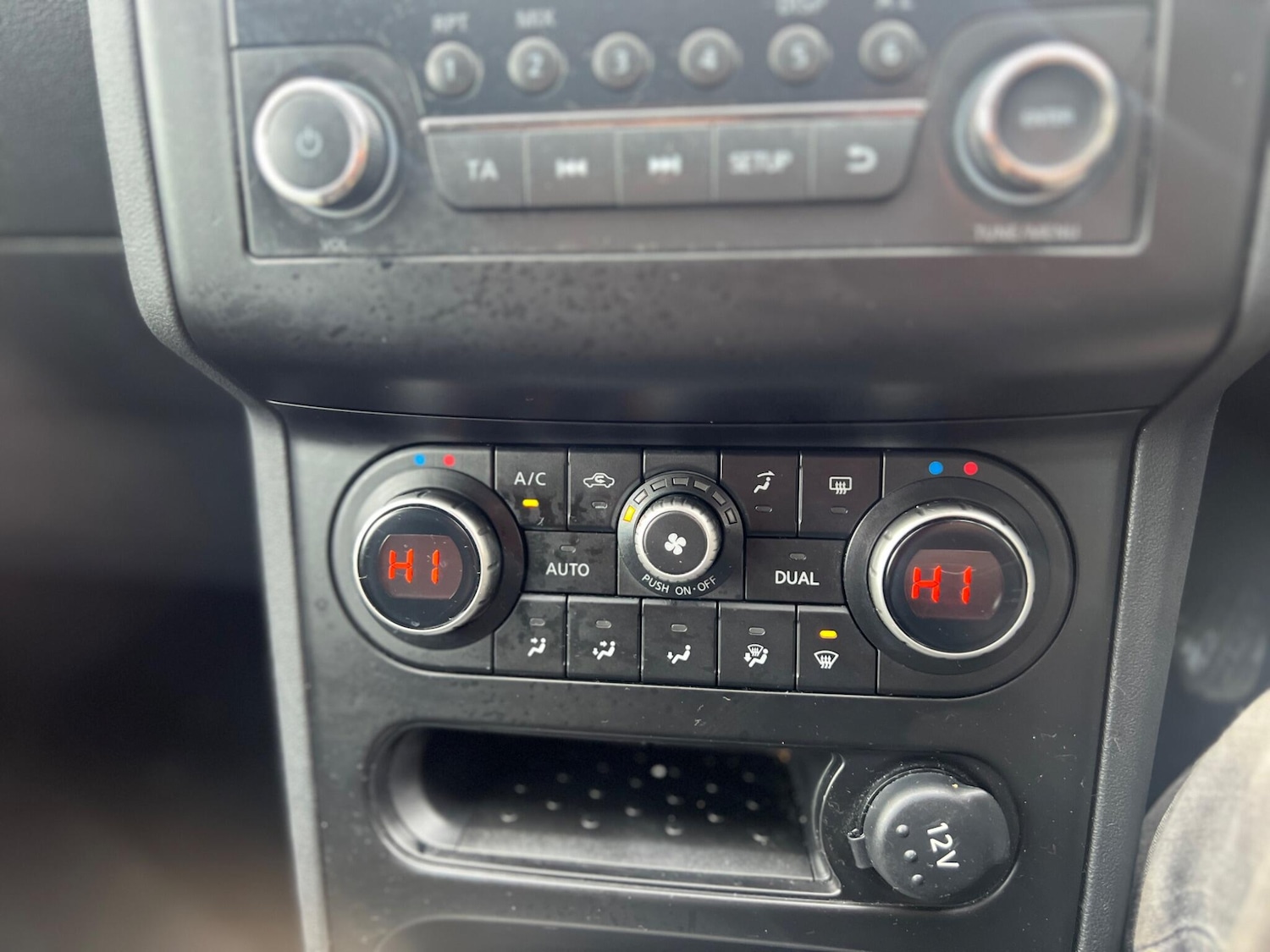 Used Nissan Qashqai 2011 for sale - 77524804: Photo 30