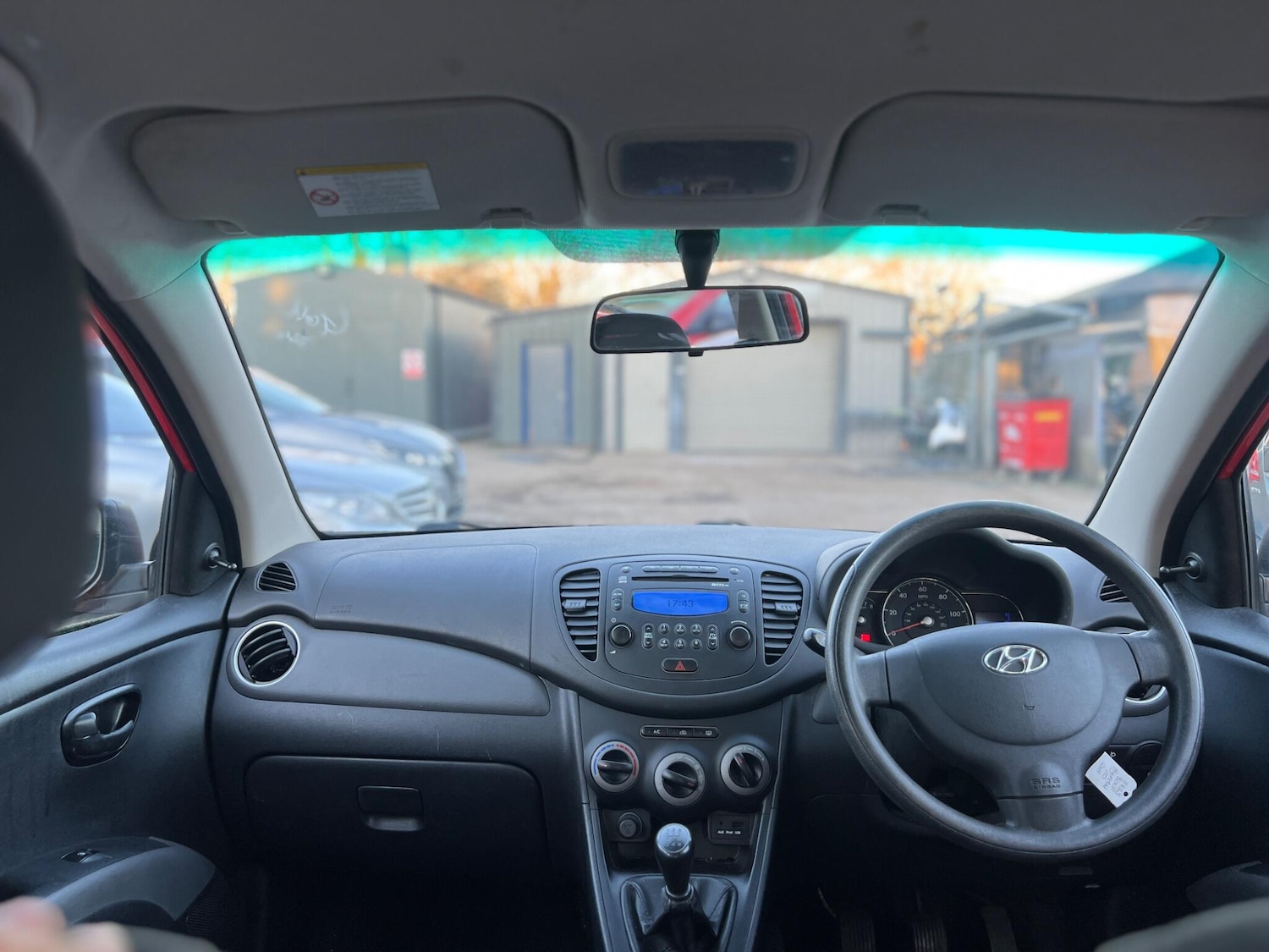 Used Hyundai i10 2013 for sale - 77957166: Photo 14