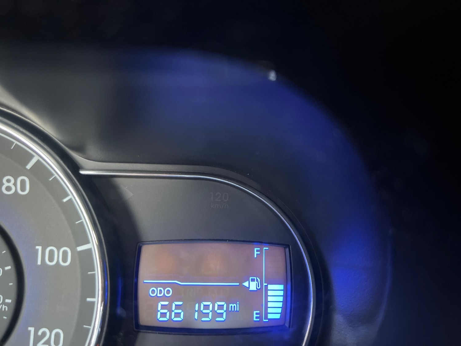 Used Hyundai i10 2013 for sale - 77957166: Photo 16