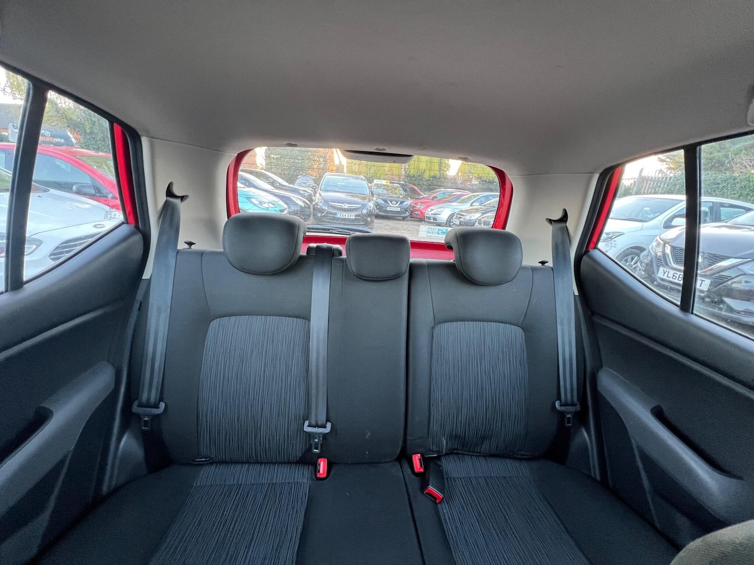 Used Hyundai i10 2013 for sale - 77957166: Photo 17