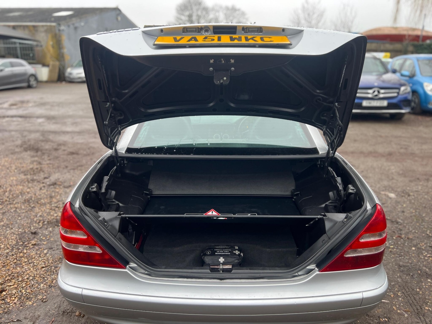 Used Mercedes-Benz SLK 2001 for sale - 77166518: Photo 11