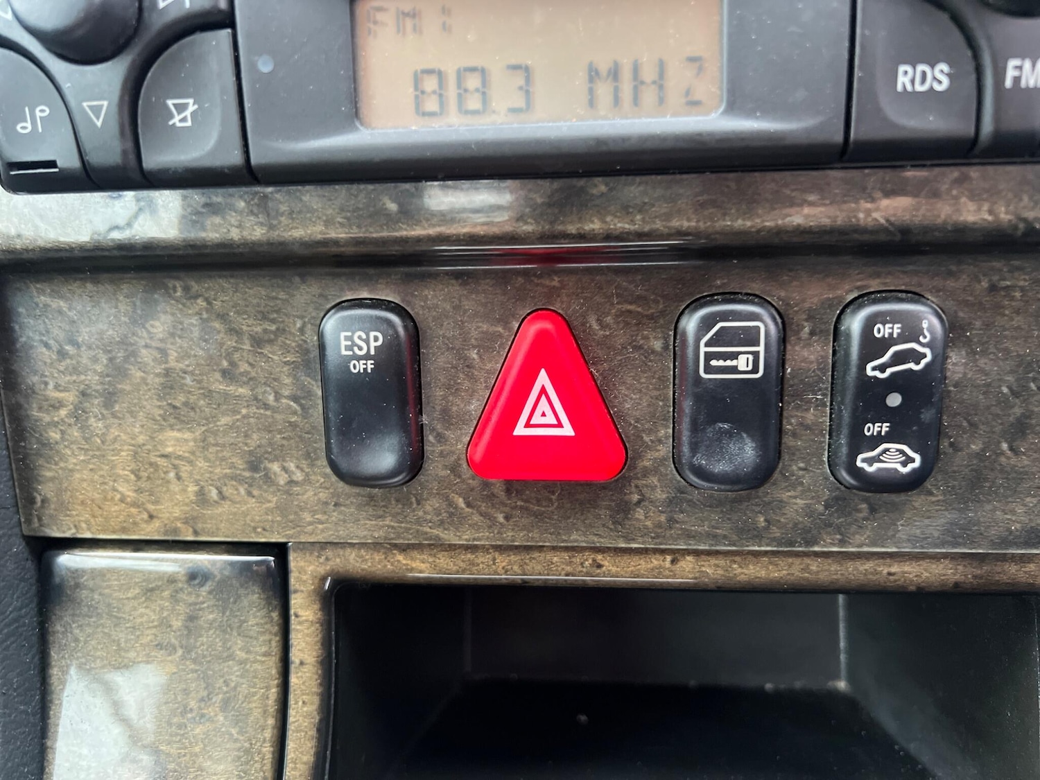 Used Mercedes-Benz SLK 2001 for sale - 77166518: Photo 19