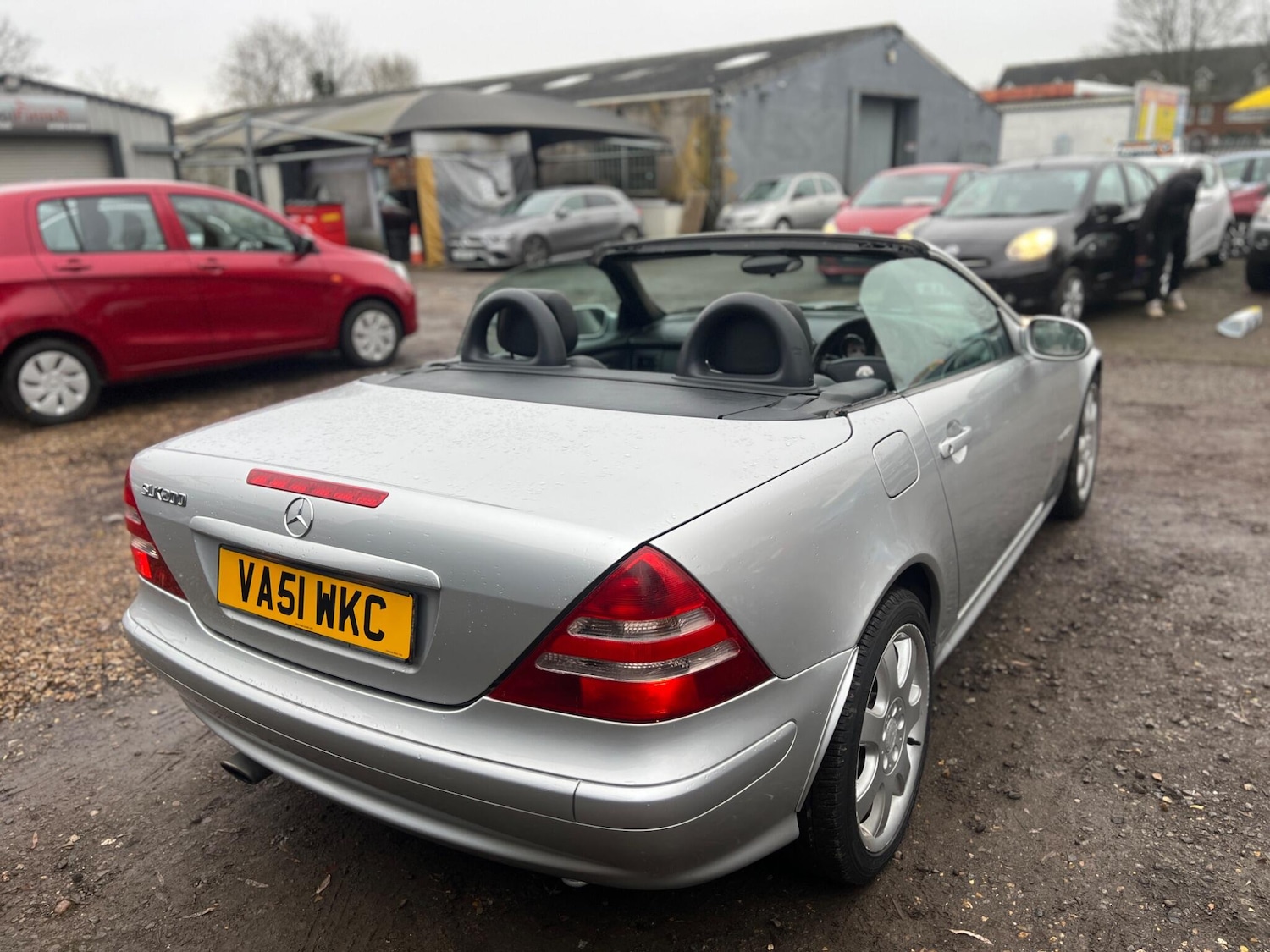 Used Mercedes-Benz SLK 2001 for sale - 77166518: Photo 25