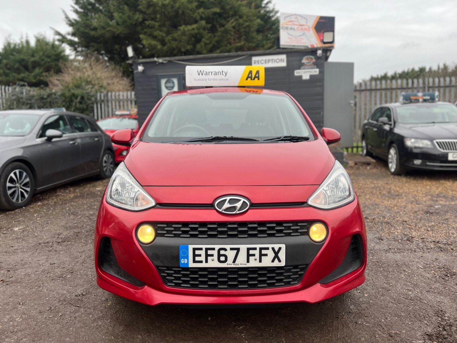 Used Hyundai i10 2017 for sale - 77166825: Photo 2