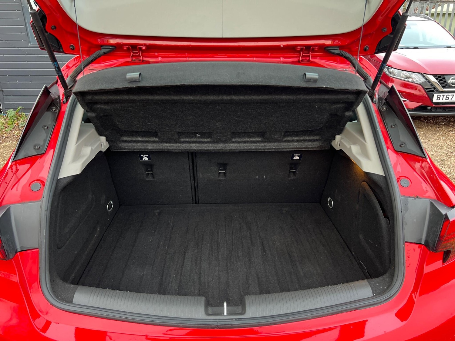 Used Vauxhall Astra 2016 for sale - 77084507: Photo 22