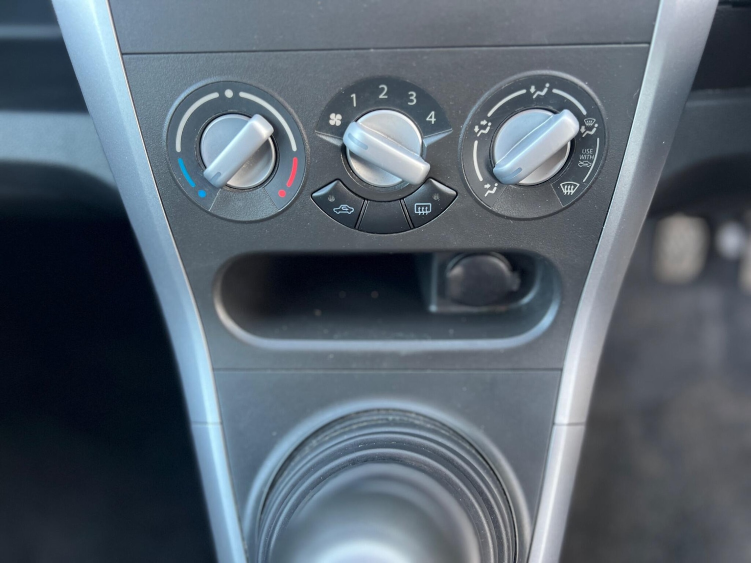 Used Vauxhall Agila 2013 for sale - 78171524: Photo 27