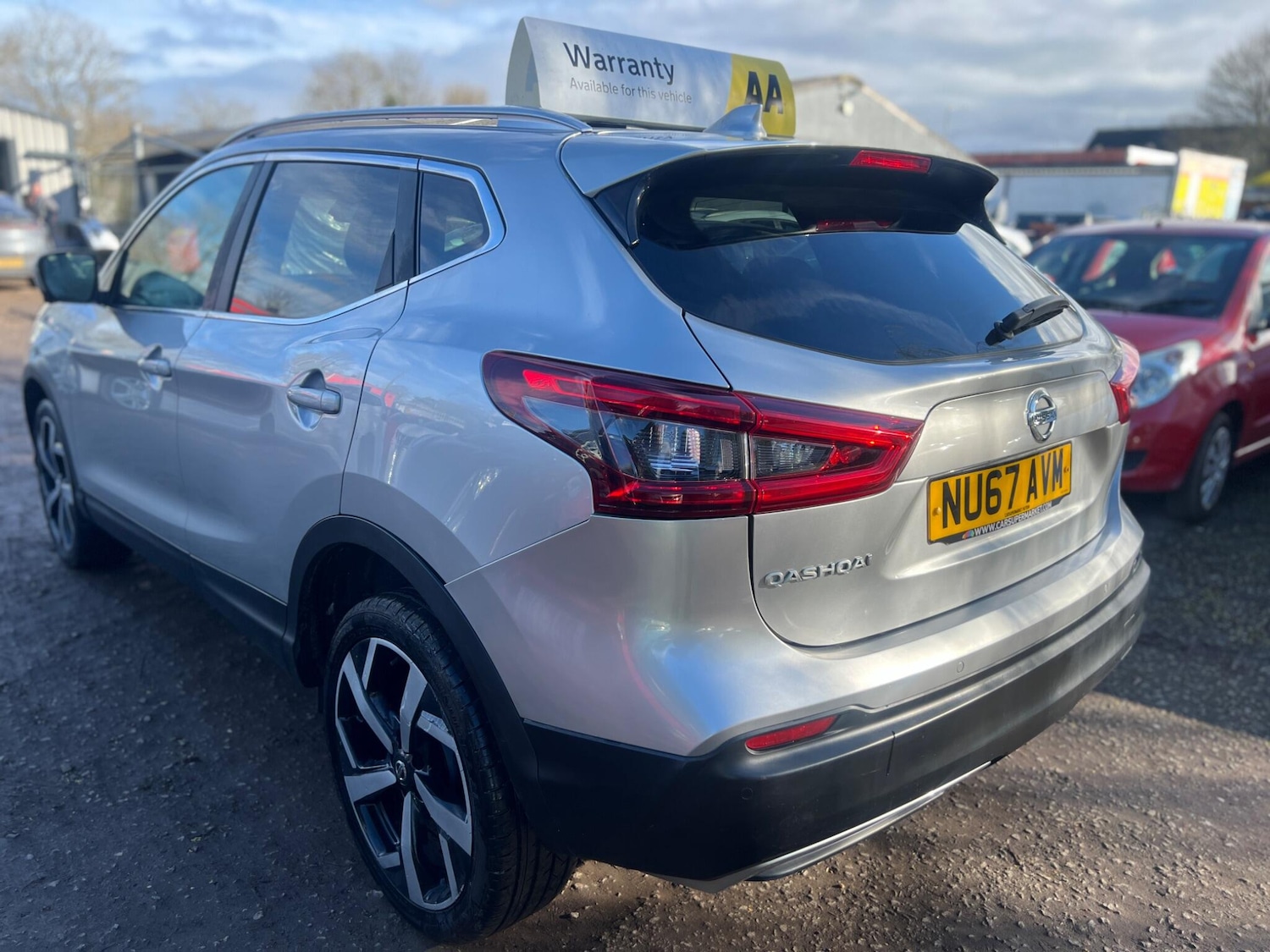 Used Nissan Qashqai 2017 for sale - 77705098: Photo 10
