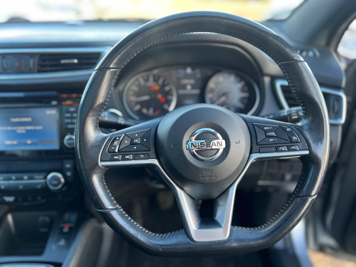 Used Nissan Qashqai 2017 for sale - 77705098: Photo 23