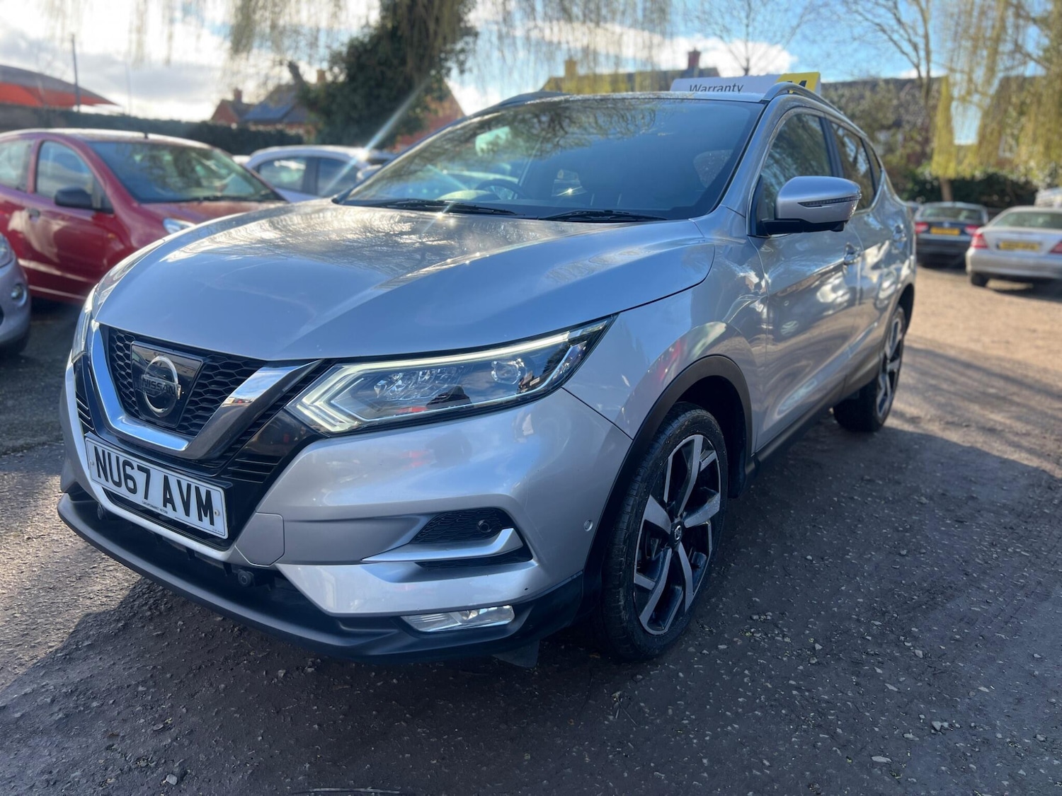 Used Nissan Qashqai 2017 for sale - 77705098: Photo 8