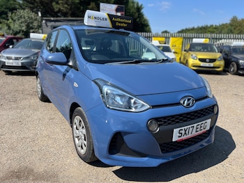 Used Hyundai i10 2017 for sale - 79212832: Photo