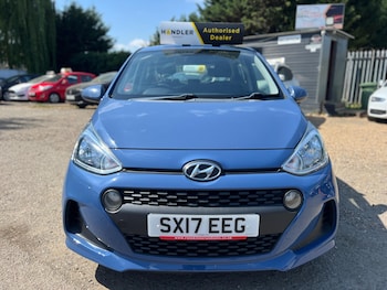 Used Hyundai i10 2017 for sale - 79212832: Photo