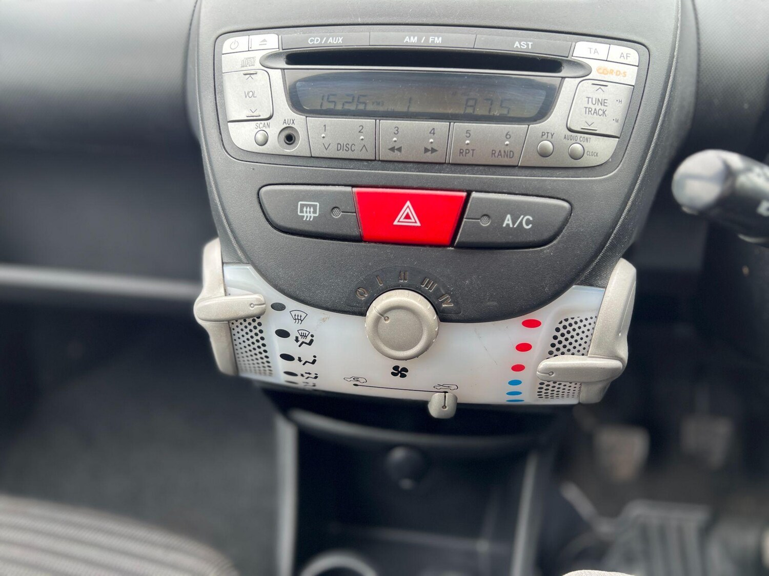Vehicle 28