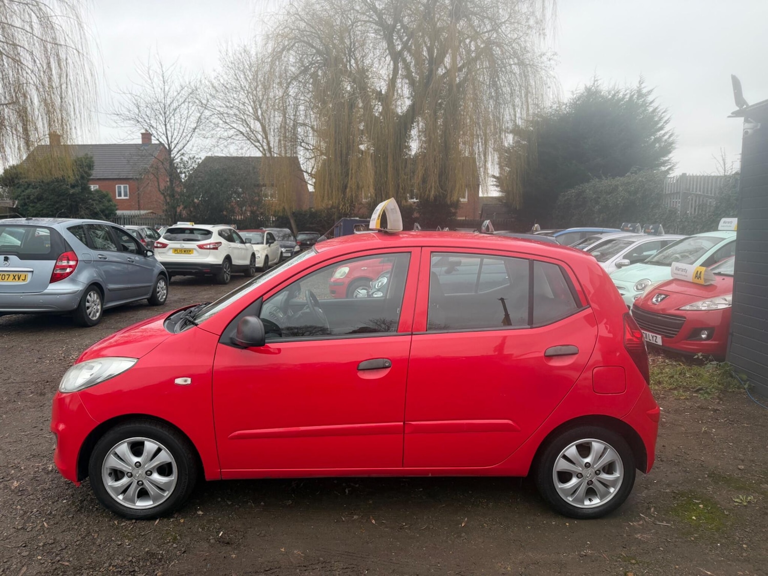 Used Hyundai i10 for sale - 77020867: Photo 9