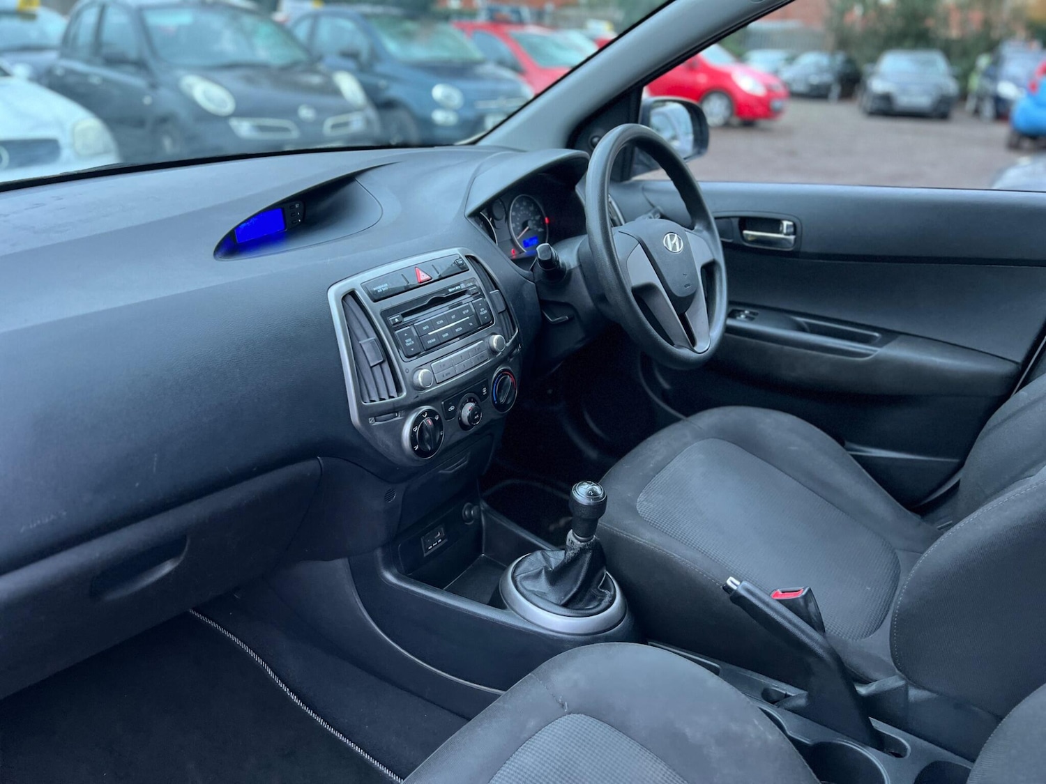 Used Hyundai i20 2013 for sale - 77215488: Photo 10