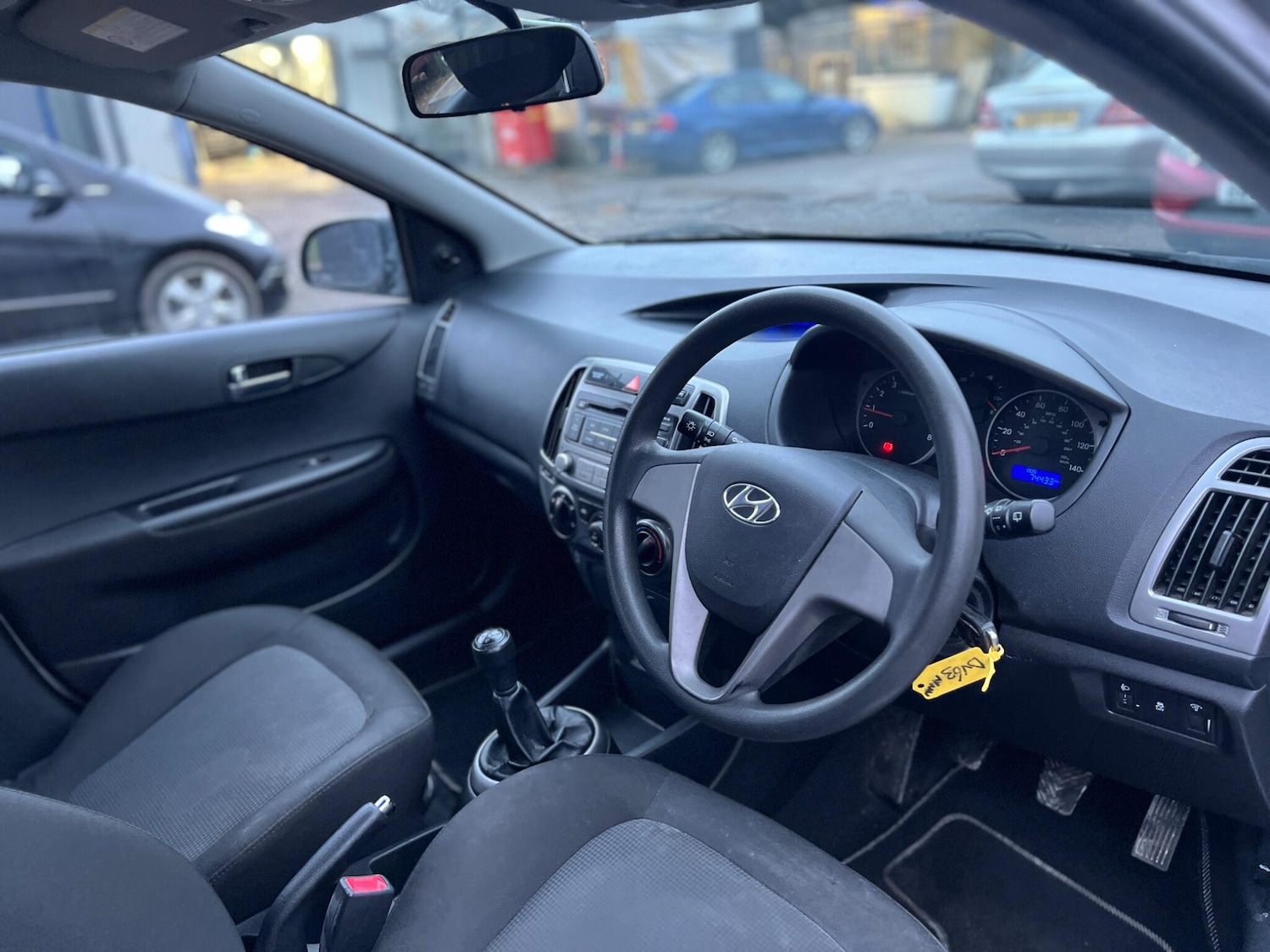 Used Hyundai i20 2013 for sale - 77215488: Photo 18