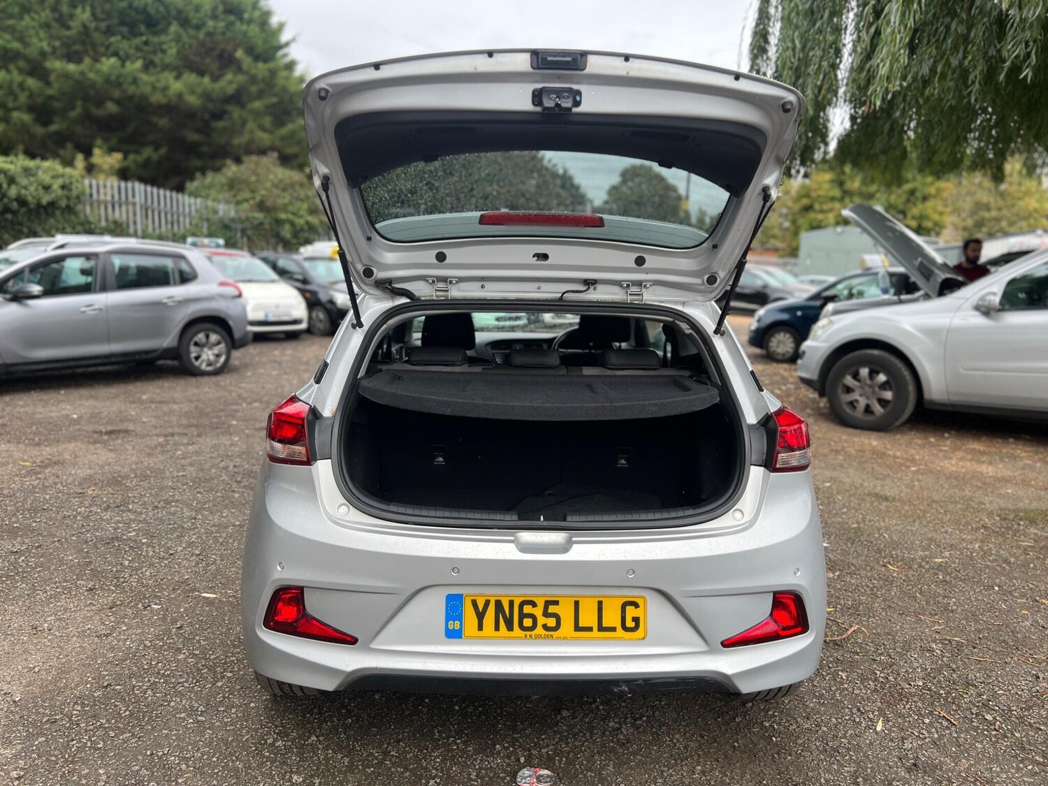 Used Hyundai i20 2015 for sale - 77559778: Photo 12