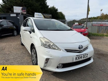 Used Toyota Prius+ 2014 for sale - 79475460: Photo