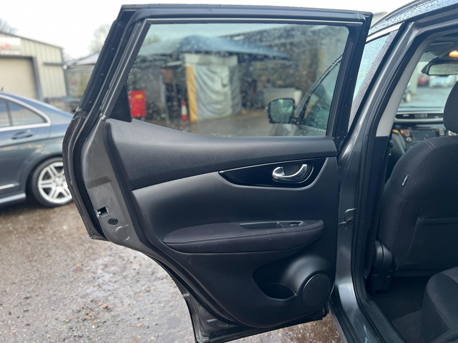 Used Nissan Qashqai 2017 for sale - 77479560: Photo 20