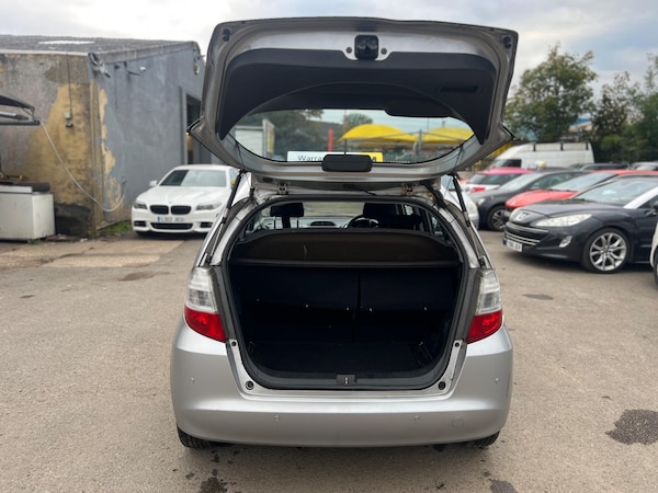 Used Honda Jazz 2010 for sale - 76084551: Photo 11