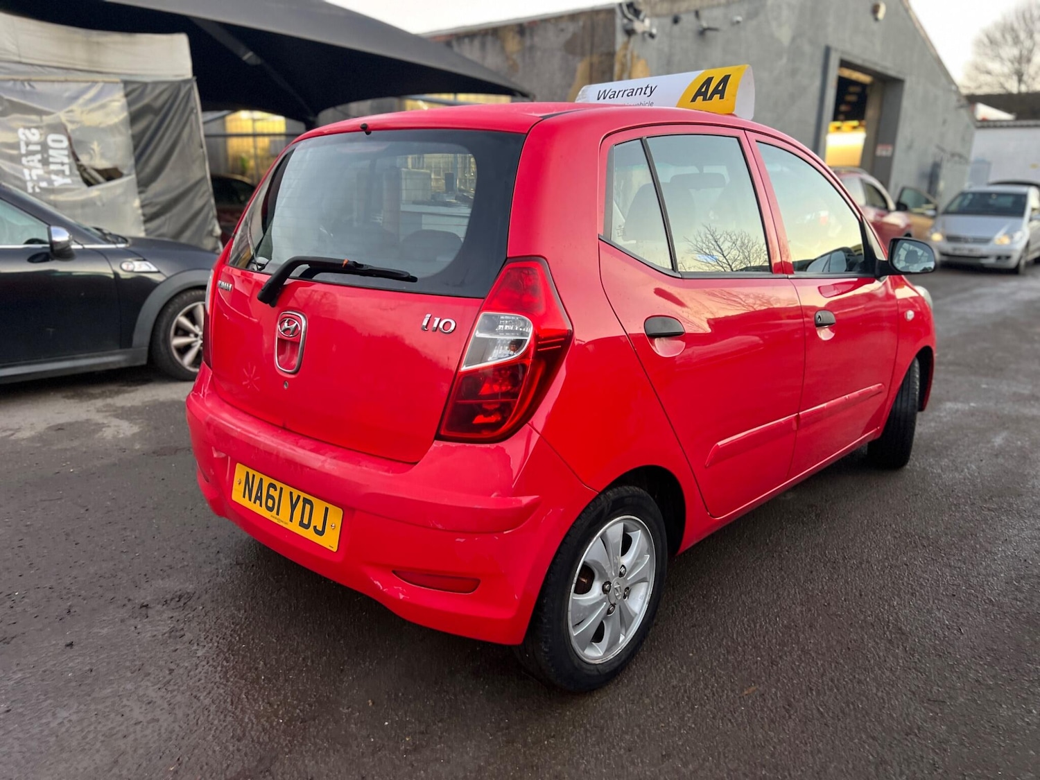 Used Hyundai i10 2011 for sale - 76728095: Photo 10