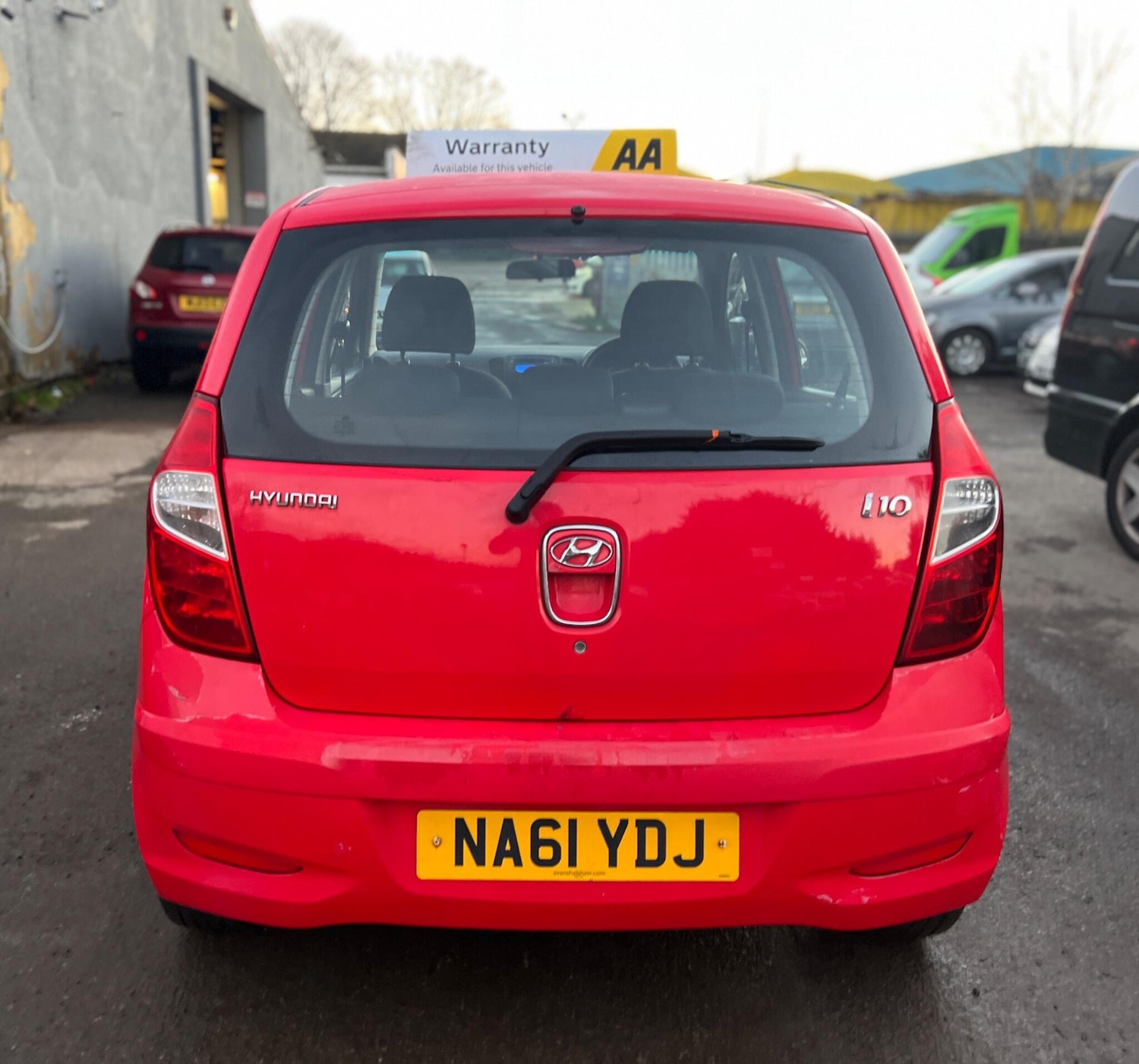 Used Hyundai i10 2011 for sale - 76728095: Photo 11