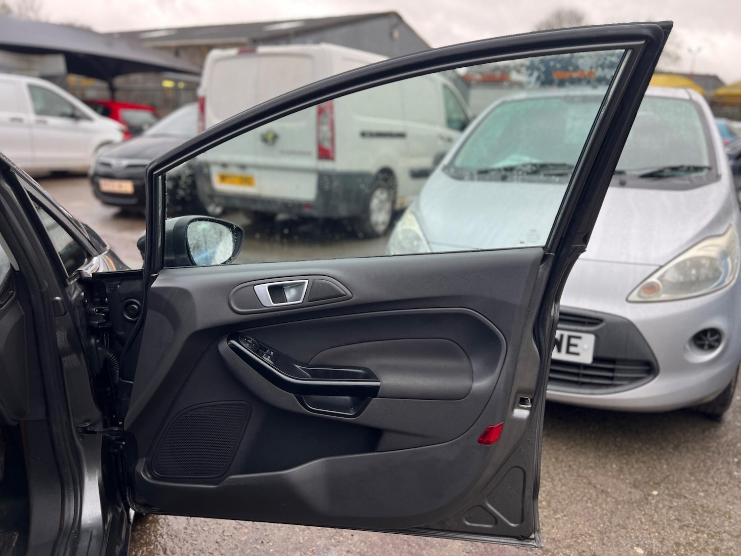 Used Ford Fiesta 2015 for sale - 77625278: Photo 14