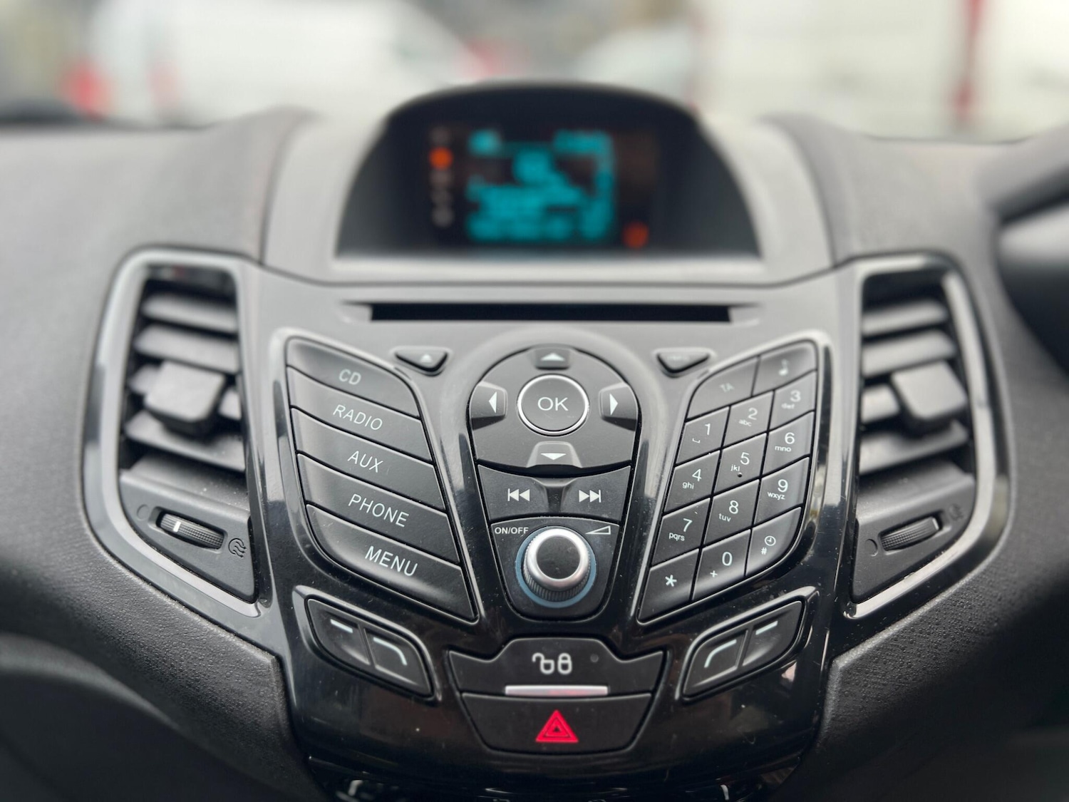 Used Ford Fiesta 2015 for sale - 77625278: Photo 22