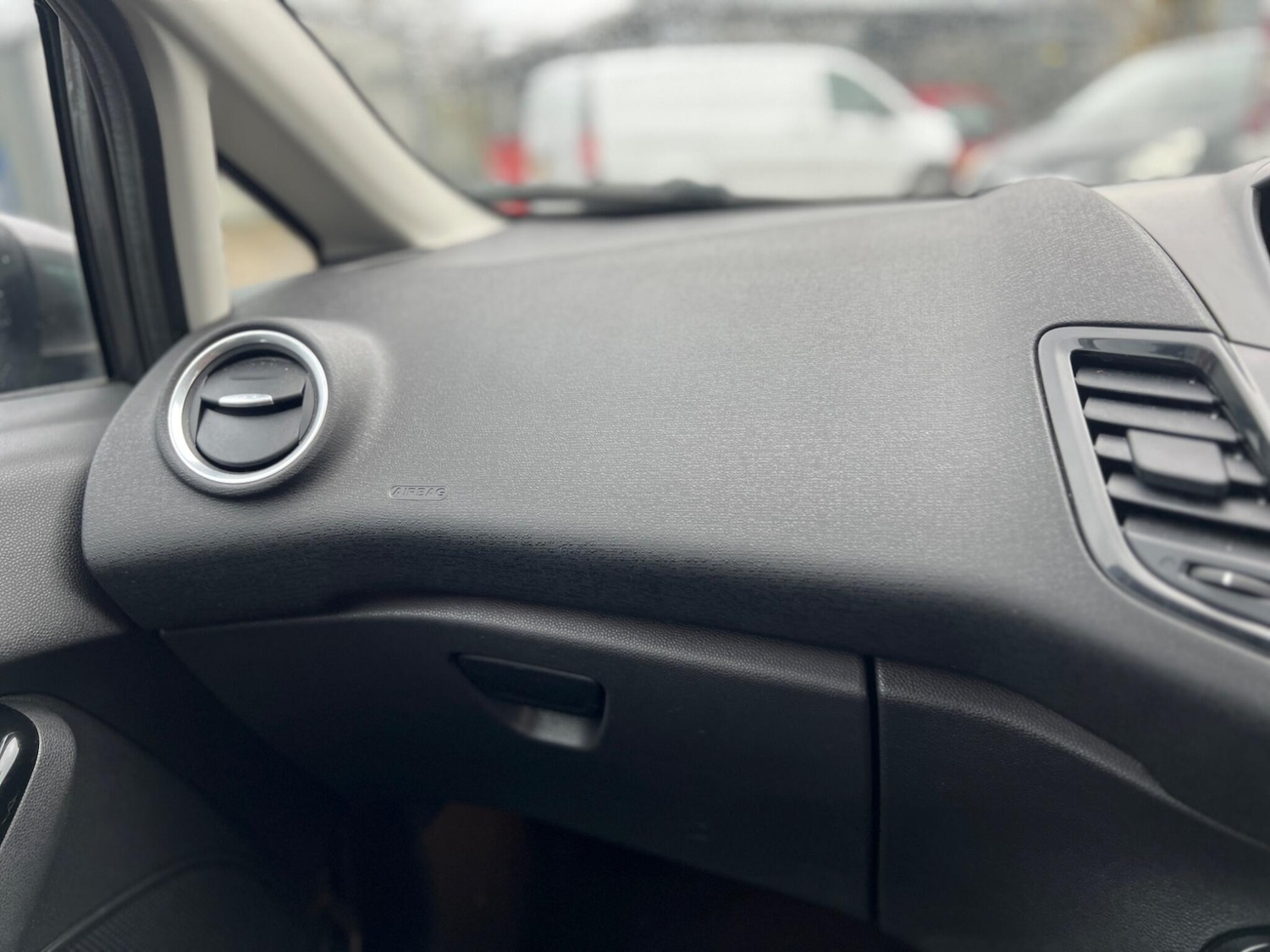 Used Ford Fiesta 2015 for sale - 77625278: Photo 31