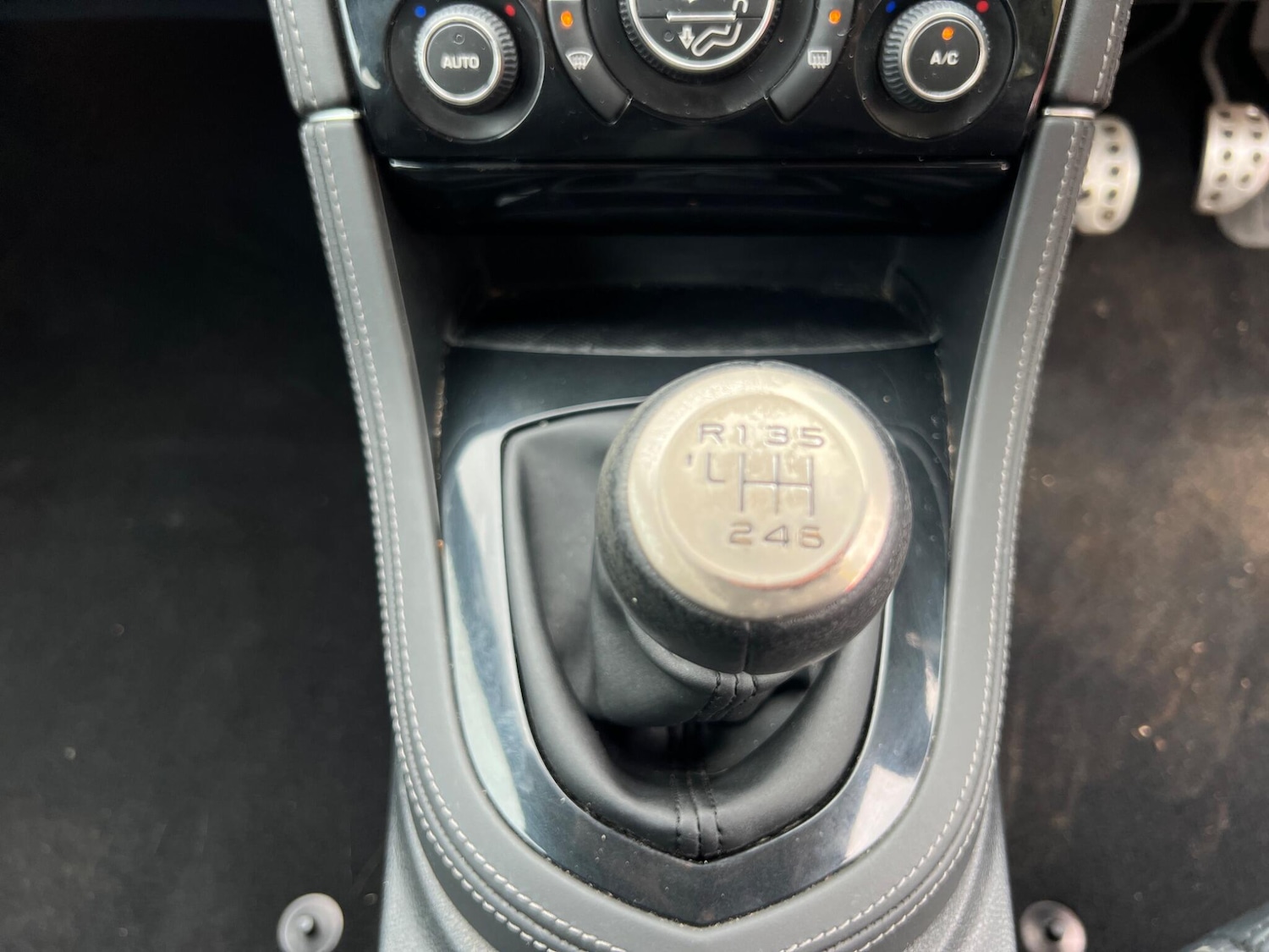 Used Peugeot RCZ 2013 for sale - 77799390: Photo 15