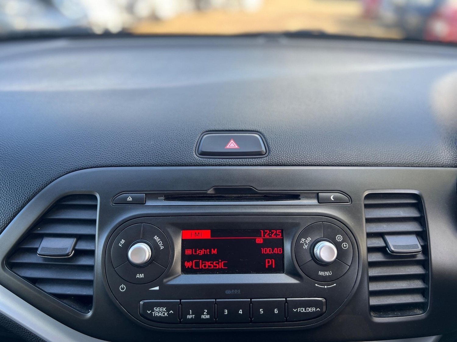 Used Kia Picanto 2016 for sale - 77892584: Photo 15